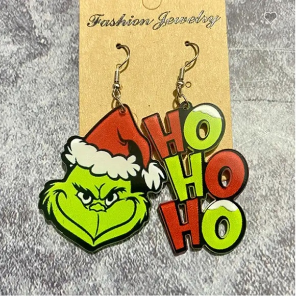 Vitalfinds Jewelry - The Grinch Ho Ho Ho Earrings